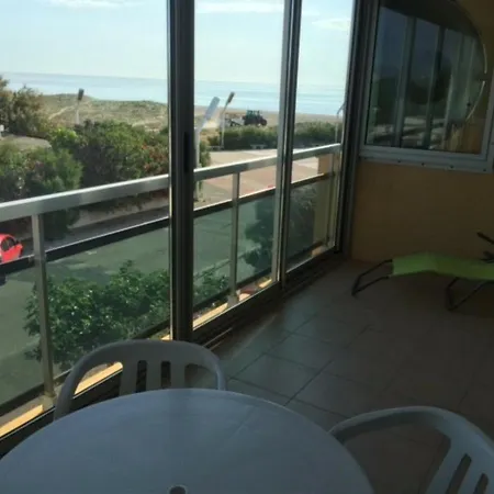 T2 Vue Avec Loggia, Proche Et Commerces, Parking Prive, Pour 4 Personnes - Fr-1-81-201
